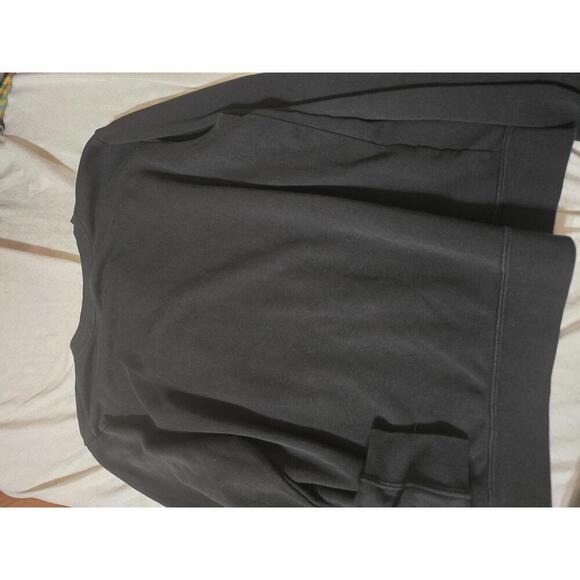 Nike Black Sweatshirt with Gold Swoosh Logo - Medium - Picture 4 of 4